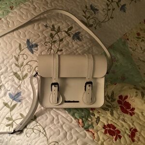 NWOT Dr Martens 7 Inch Satchel Leather Crossbody Messenger Bag Purse